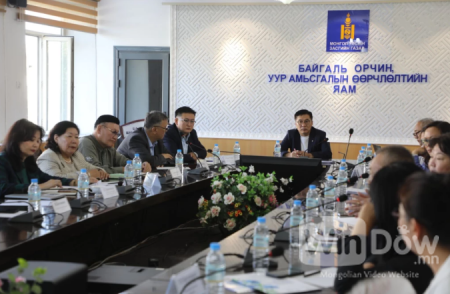 Сайдын зөвлөл шинэчилсэн бүрэлдэхүүнээрээ хуралдлаа